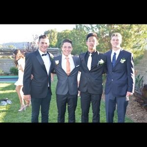 Meet your Posher, Derrek