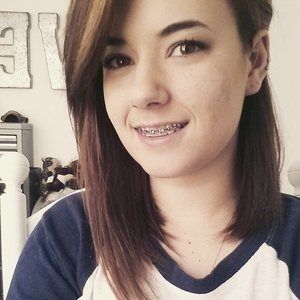 Meet your Posher, Brittney