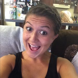 Meet your Posher, Megan