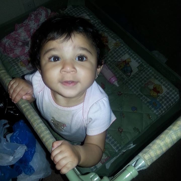 Meet your Posher, Christy - Picture 1 of 1