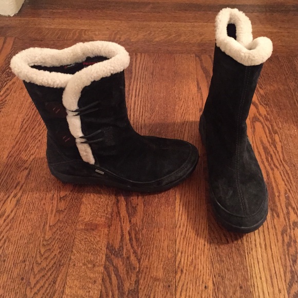 Merrell waterproof insulated boots!