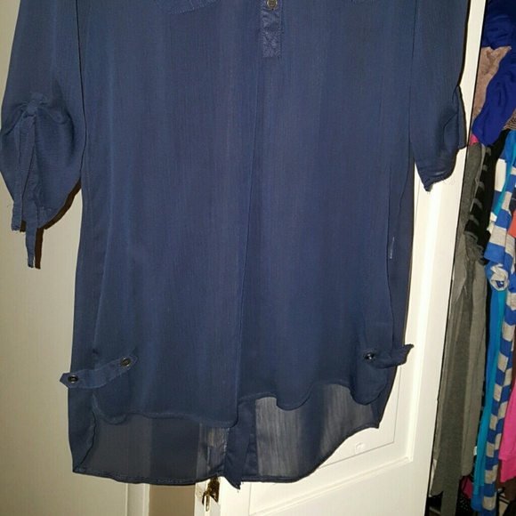 Top - Picture 3 of 3