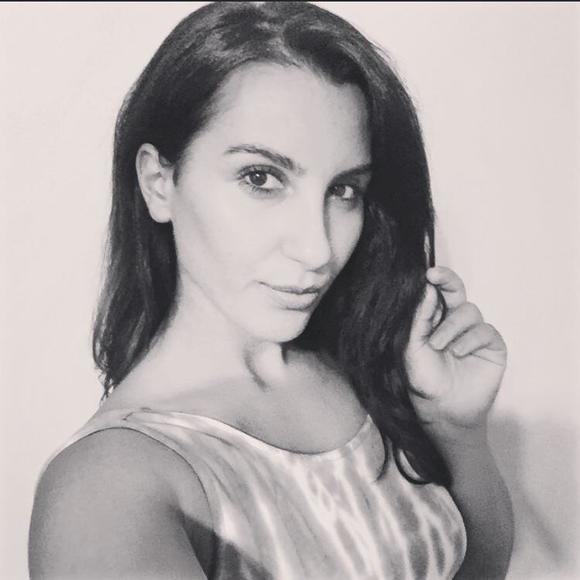 Meet your Posher, Lily