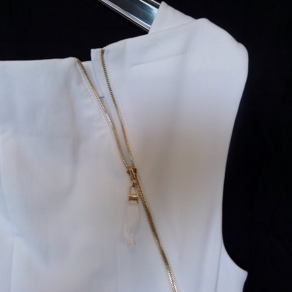 💥50% off💥ESCADA White Cotton Sheath Dress NWT 12 - Picture 3 of 4