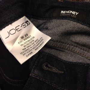 Joe's Jeans Honey fit dark wash ankle cropped Jean