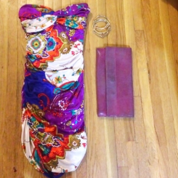 Dresses & Skirts - Strapless Moroccan party dress