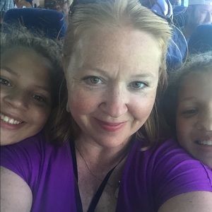 Meet your Posher, Carissa