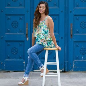 Meet your Posher, Vy