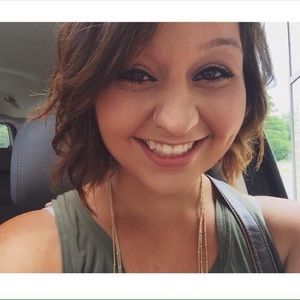 Meet your Posher, Jenna