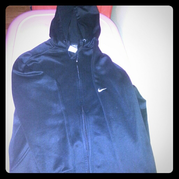 Nike Hoodie - Picture 1 of 3