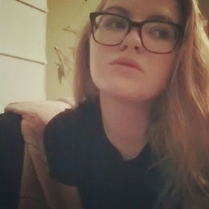 Meet your Posher, Lindsey