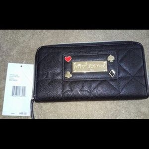 Betsey Johnson - Lucky Zip Around Black Wallet