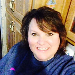 Meet your Posher, Tonia