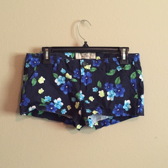 SOLD - Picture 1 of 4