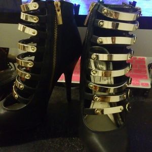 Black and gold shoes Black and gold shoes