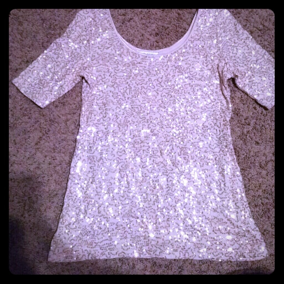 Sequined t-shirt