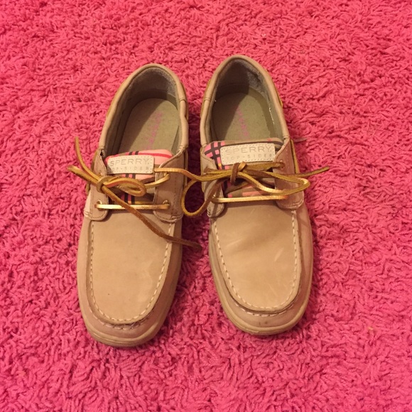 Tan and pink sperrys sz 5 in KIDS