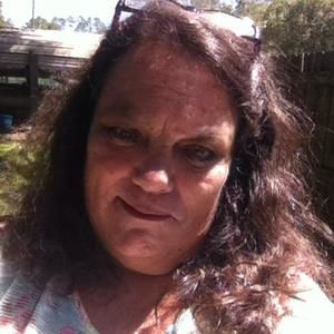 Meet your Posher, Cynthia