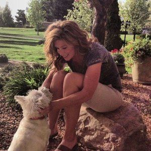 Meet your Posher, Yolonda