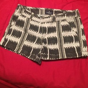 American Eagle Outfitters Midi Stretch shorts