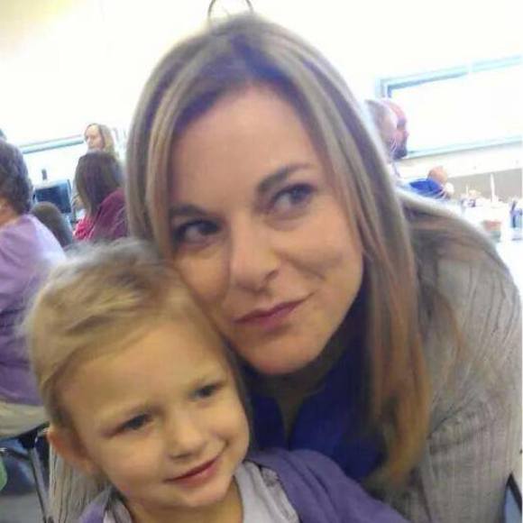 Meet your Posher, Teri - Picture 1 of 1