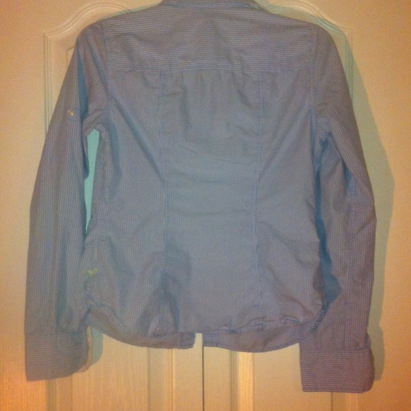 AE button up! - Picture 3 of 3