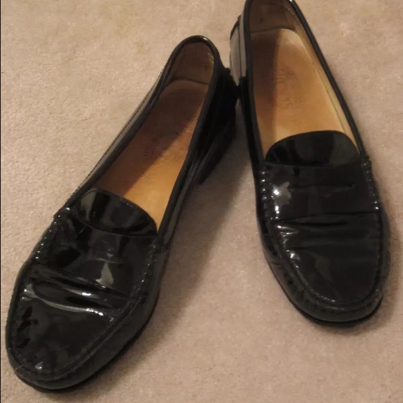 Black Patent Tod's Loafers