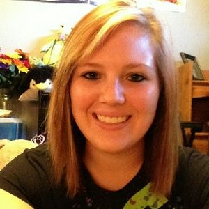 Meet your Posher, Kaitlyn