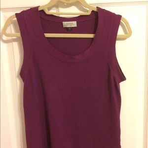 Fuschia sleeveless Tahari top
