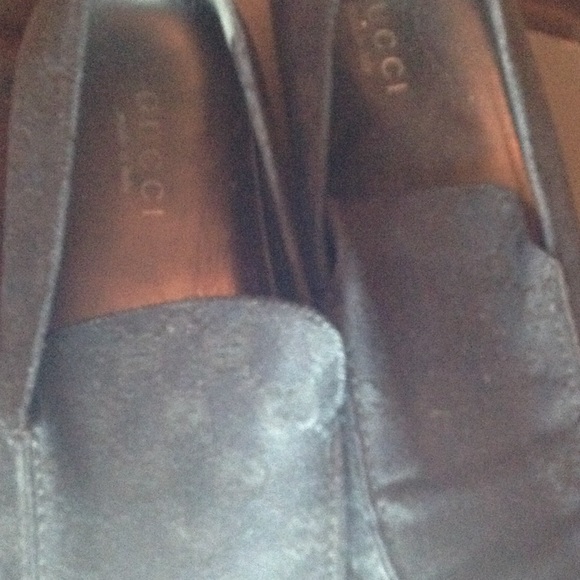 Women's Gucci Loafers US SZ 10😃😃SOLD😀😀