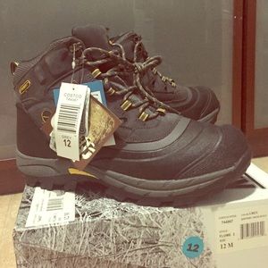 KHOMBU Men's boots BRAND NEW