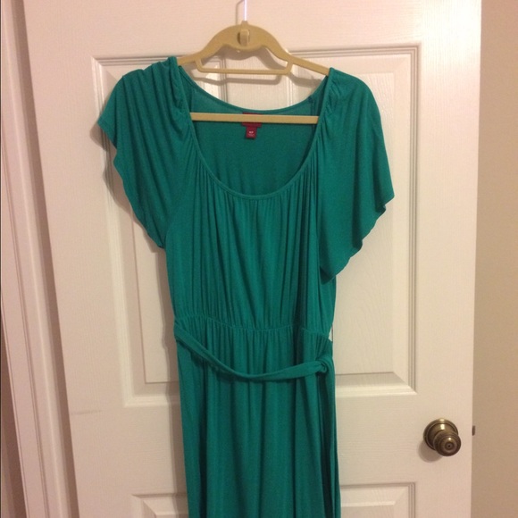 Flowy teal dress - great for the beach!