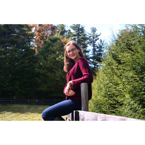 Meet your Posher, Marissa - Picture 1 of 1