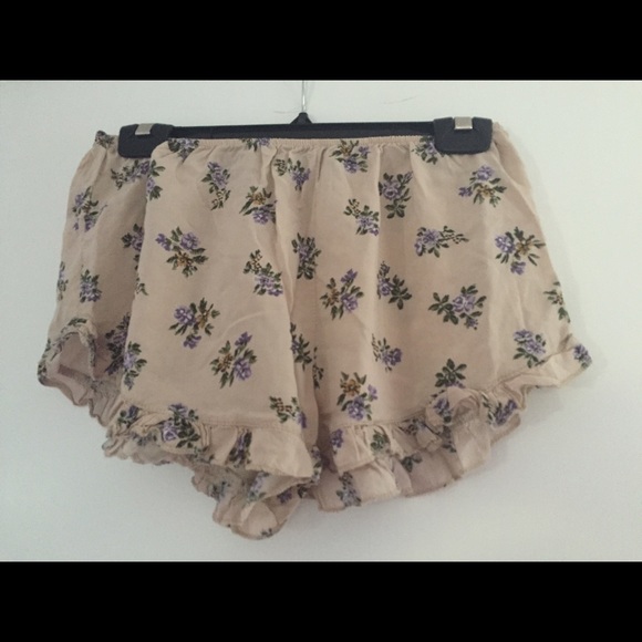 BRANDY MELVILLE VODI COLLECTION