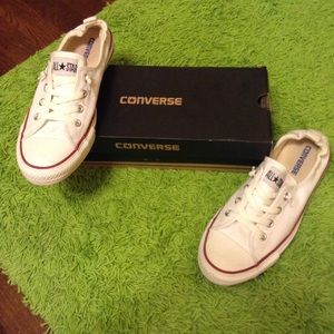 Women's Converse size 10/Mens 8