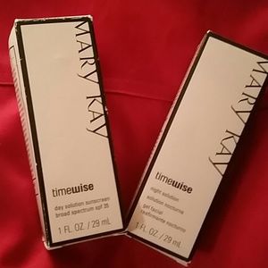 Timewise Age fighting Day & Night Solutions Set