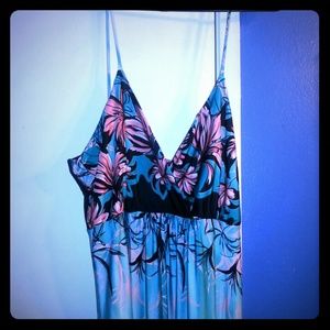 Plus size strappy floral print sun dress maxi