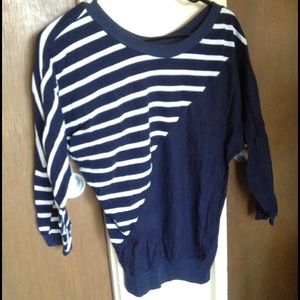 Striped navy blue sweatshirt