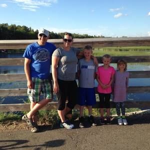 Meet your Posher, Laura