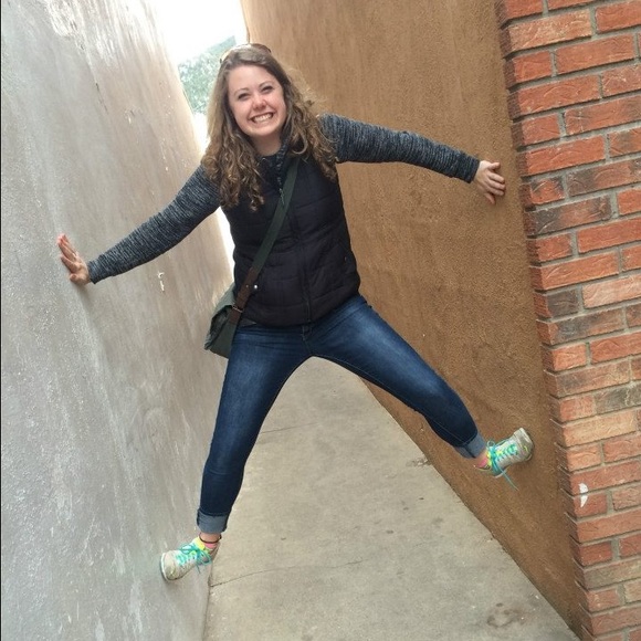 Meet your Posher, Ellie