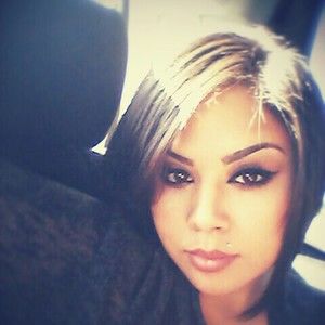 Meet your Posher, Jeanie