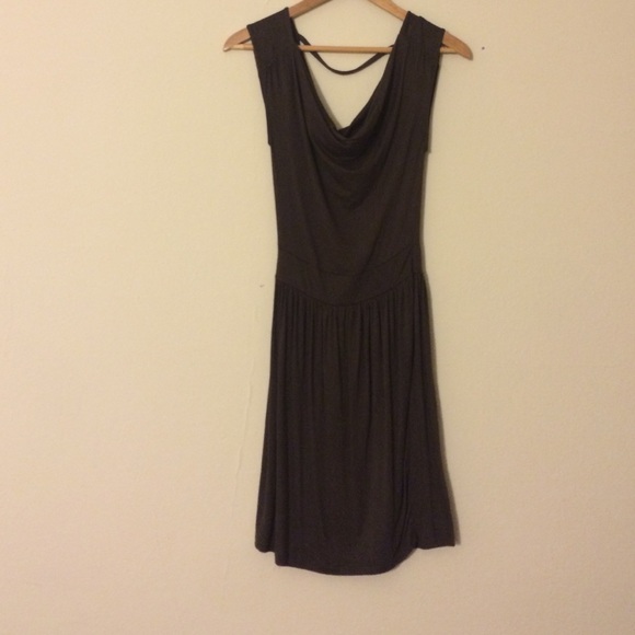 dark olive. - Picture 1 of 1