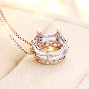 Sterling silver crown necklace