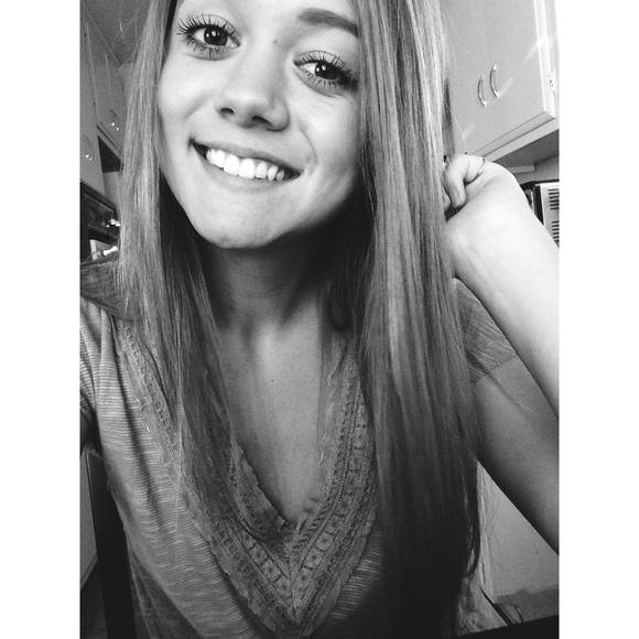 Meet your Posher, Kelly - Picture 1 of 1