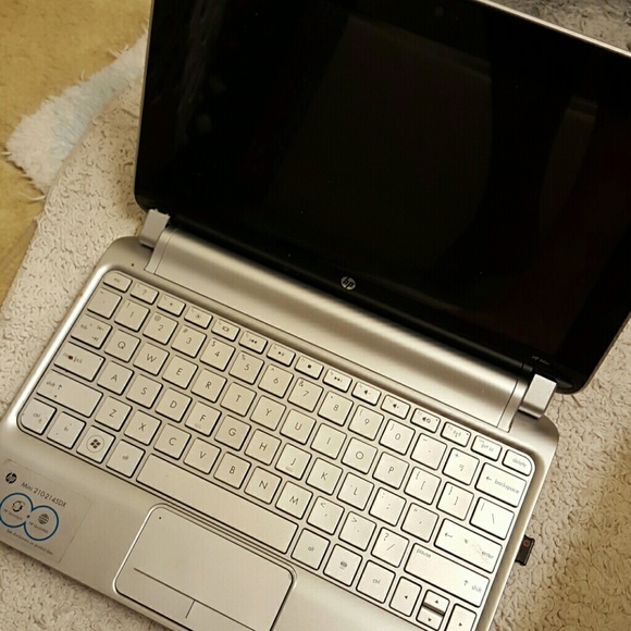 Laptop - Picture 1 of 2