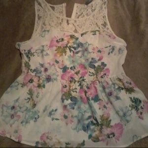 Floral lace sleeveless never worn tank