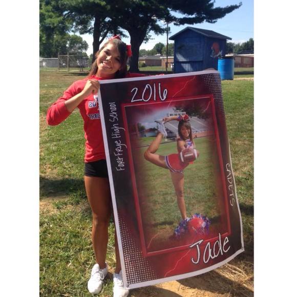 Meet your Posher, Jade - Picture 1 of 1