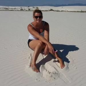 Meet your Posher, Gina