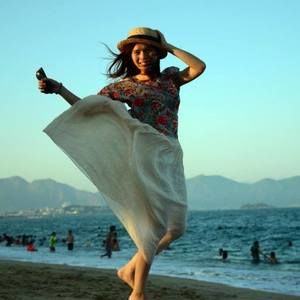 Meet your Posher, Quynh