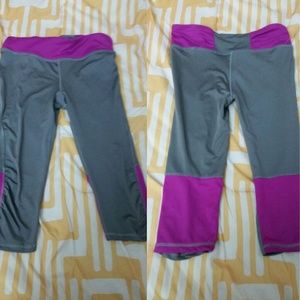 Pink & gray 3/4 yoga pants. M/L